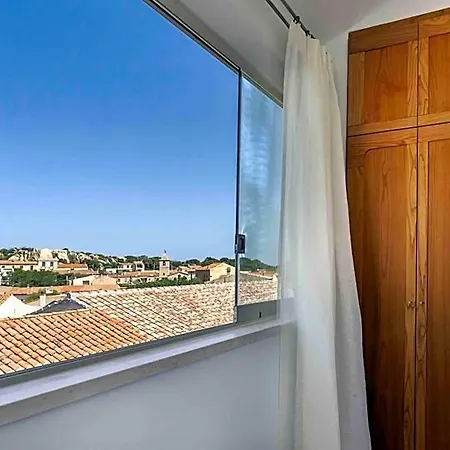 La Suera San Pantaleo ホテル